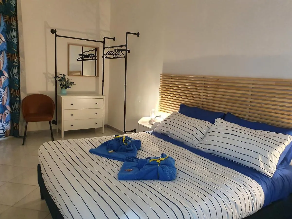 Apartament Casa Miracoli 40 Neapol